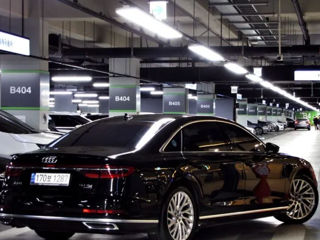 Audi A8 foto 2