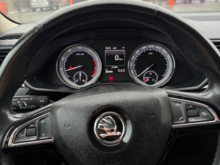 Skoda Superb foto 5