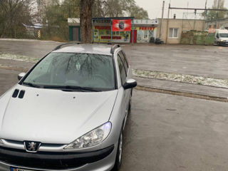 Peugeot 206 foto 2