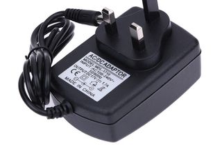 Куплю б/у зарядное устройство (блок питания) на 17V вольт, на ток 1,5 - 5 ампер