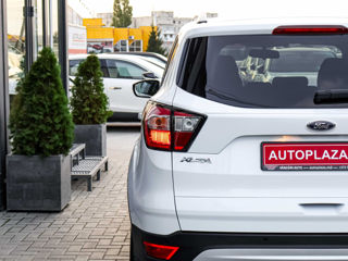 Ford Kuga foto 13