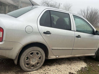 Skoda Fabia foto 3