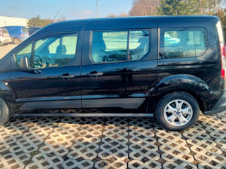 Ford Tourneo Connect foto 4