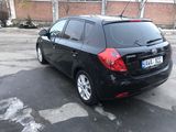 KIA Ceed foto 4