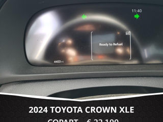 Toyota Crown foto 9