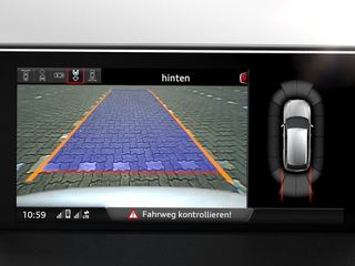 Камера заднего вида на штатный монитор Audi. Установка доп. оборудования на любые авто! foto 2