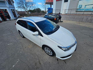 Toyota Auris foto 6