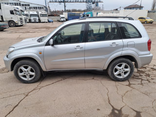 Toyota Rav 4 foto 9