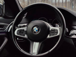 BMW 5 Series foto 12