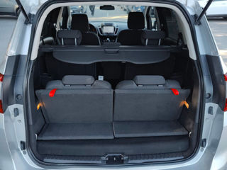 Ford Grand C-MAX foto 7