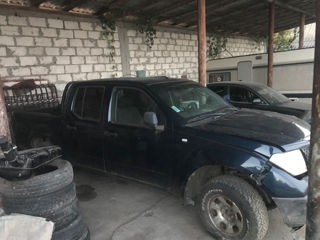 Nissan Navara foto 2