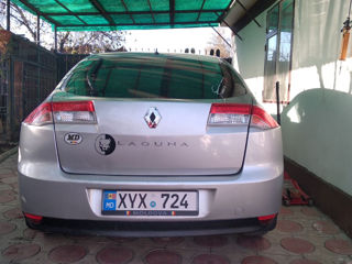 Renault Laguna foto 2