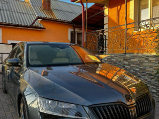 Skoda Superb foto 3