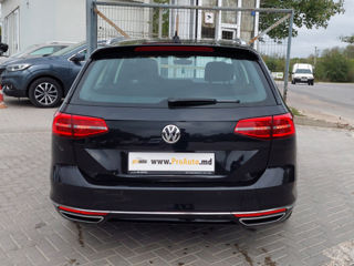 Volkswagen Passat foto 6