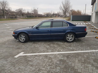 BMW 7 Series foto 6