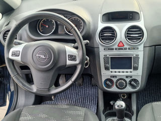 Opel Corsa foto 8