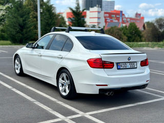 BMW 3 Series foto 2