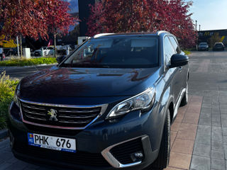 Peugeot 5008 foto 2