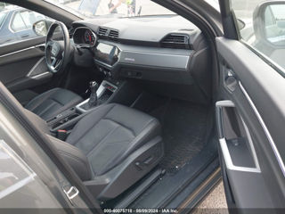 Audi Q3 foto 8