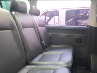 Volkswagen Caravelle foto 4