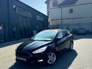 Ford Focus foto 1