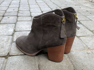 Clarks Ankle Boots. Утепленные флисом. Размер 38. Оригинал. В идеальном состоянии. foto 7