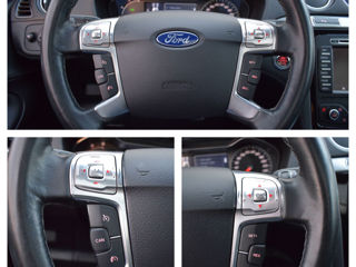 Ford S-Max foto 15