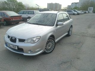 Subaru Impreza foto 7