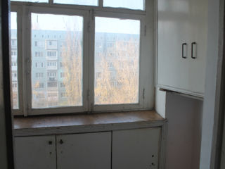 3-х комнатная квартира, 70 м², 10 квартал, Бельцы фото 3