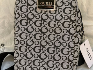 Guess foto 7