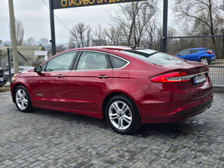 Ford Fusion foto 4