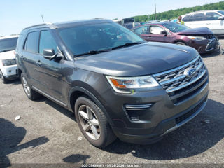 Ford Explorer foto 8