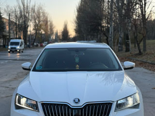 Skoda Superb foto 5