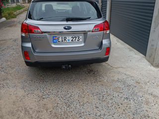 Subaru Outback foto 2