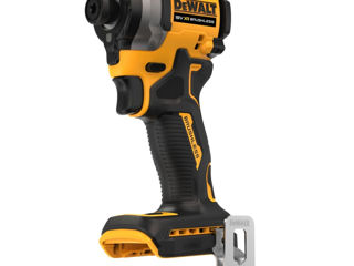 Masina de insurubat cu impact cu acumilator/шуруповерт ударный аккумуляторный dewalt dcf850nt foto 2