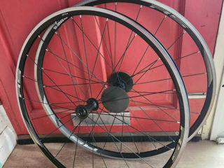 Shimano WH RS010 700с