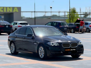 BMW 5 Series foto 2