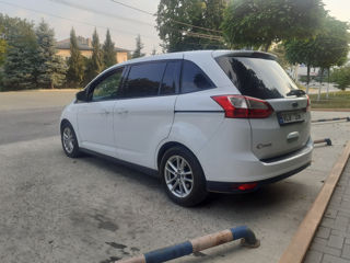 Ford Grand C-MAX foto 6