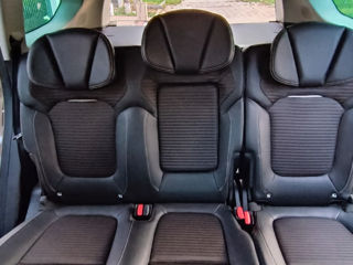 Renault Grand Scenic foto 7