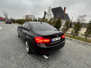 BMW 3 Series foto 3