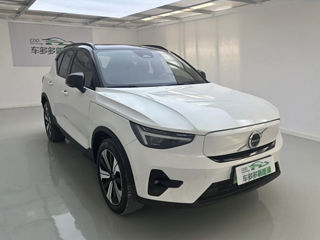 Volvo XC40 foto 3