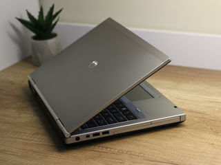 HP EliteBook 14 (i7 4x 3.40ghz, 8gb ram, HDD 500Gb, 2videocarti) foto 4