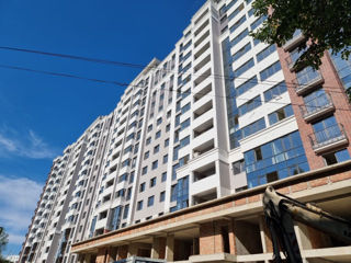 Apartament cu 2 camere, 69 m², Buiucani, Chișinău