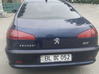 Peugeot 607 foto 6