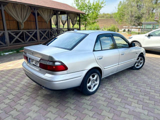 Mazda 626 foto 1