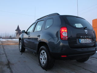 Dacia Duster foto 1