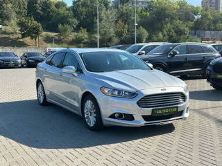 Ford Fusion foto 3