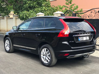 Volvo XC60 foto 10