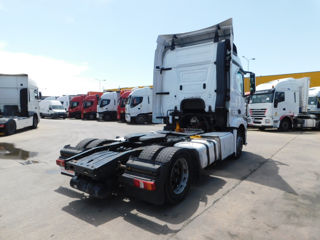 Mercedes Actros 1842 foto 3