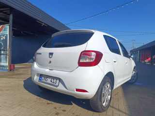 Dacia Sandero foto 10